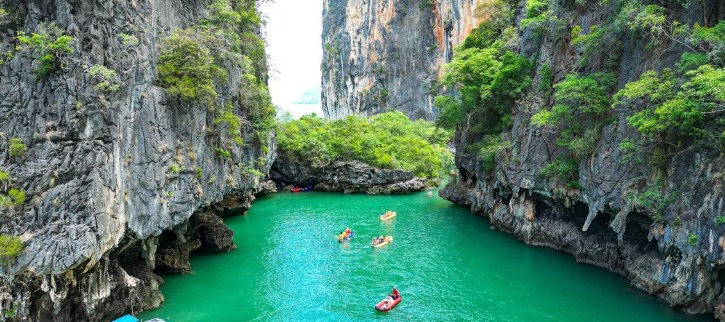 JAMES BOND ISLAND FULL DAY TOUR BY LONG TAIL BOAT AND LUNCH SHARING PICK UP AND DROP PHUKET HOTEL